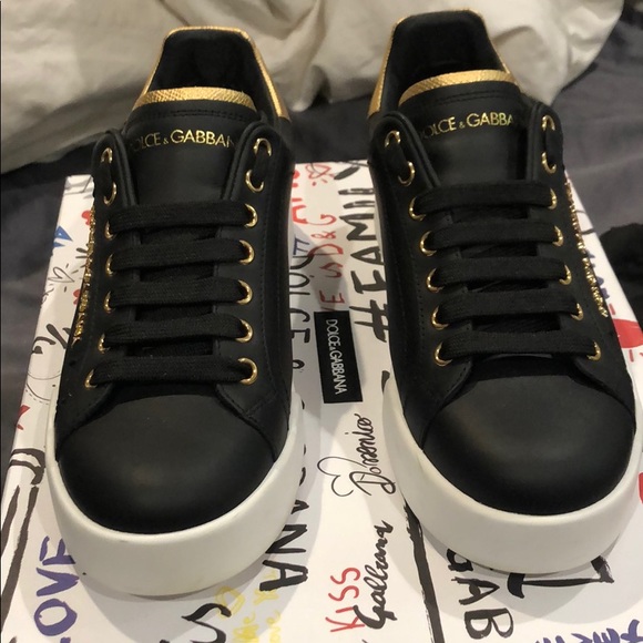 Dolce & Gabbana Sneakers - Picture 2 of 8